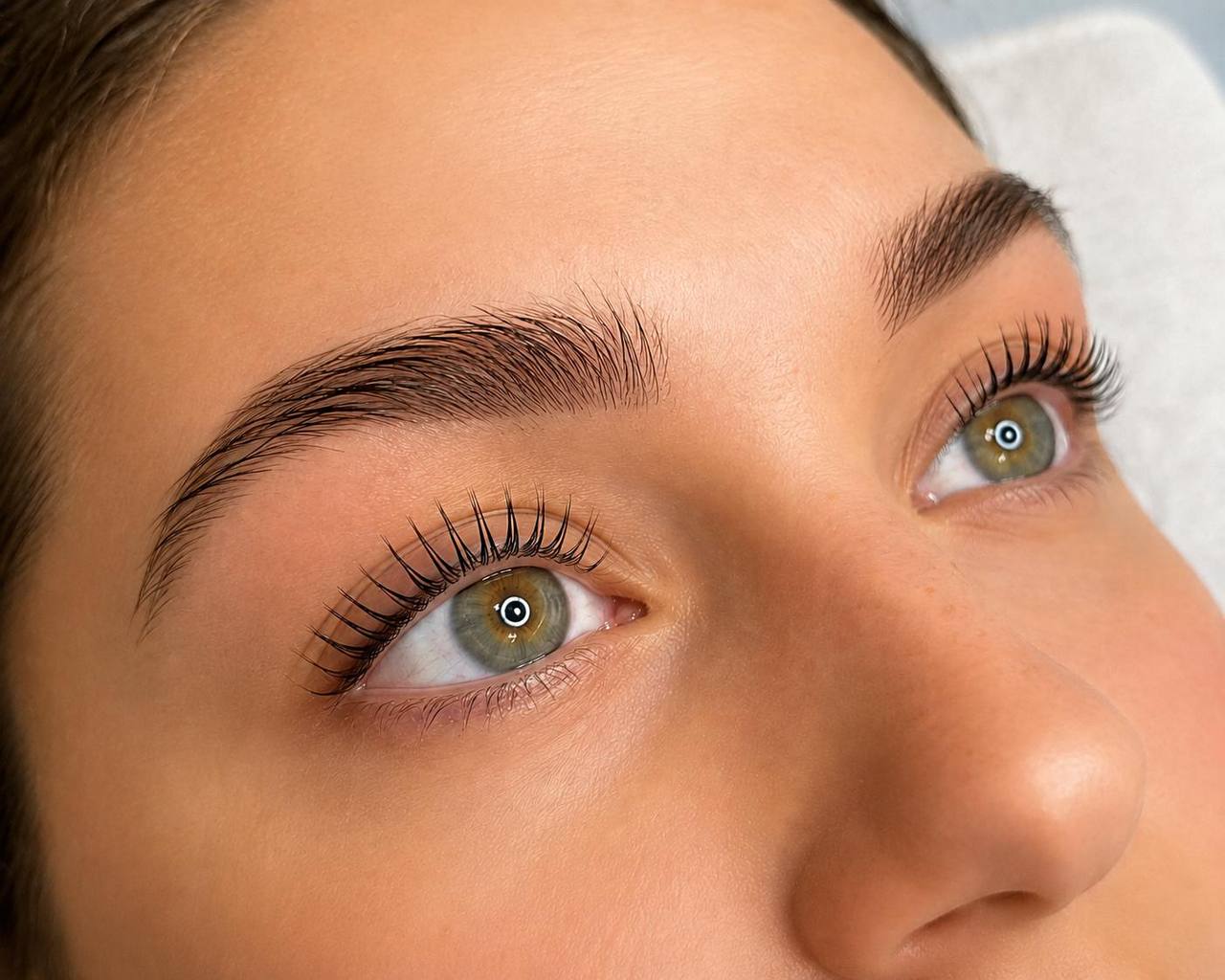 Wimpernlifting-Ergebnis aus dem Glow Spot Studio, Nahaufnahme